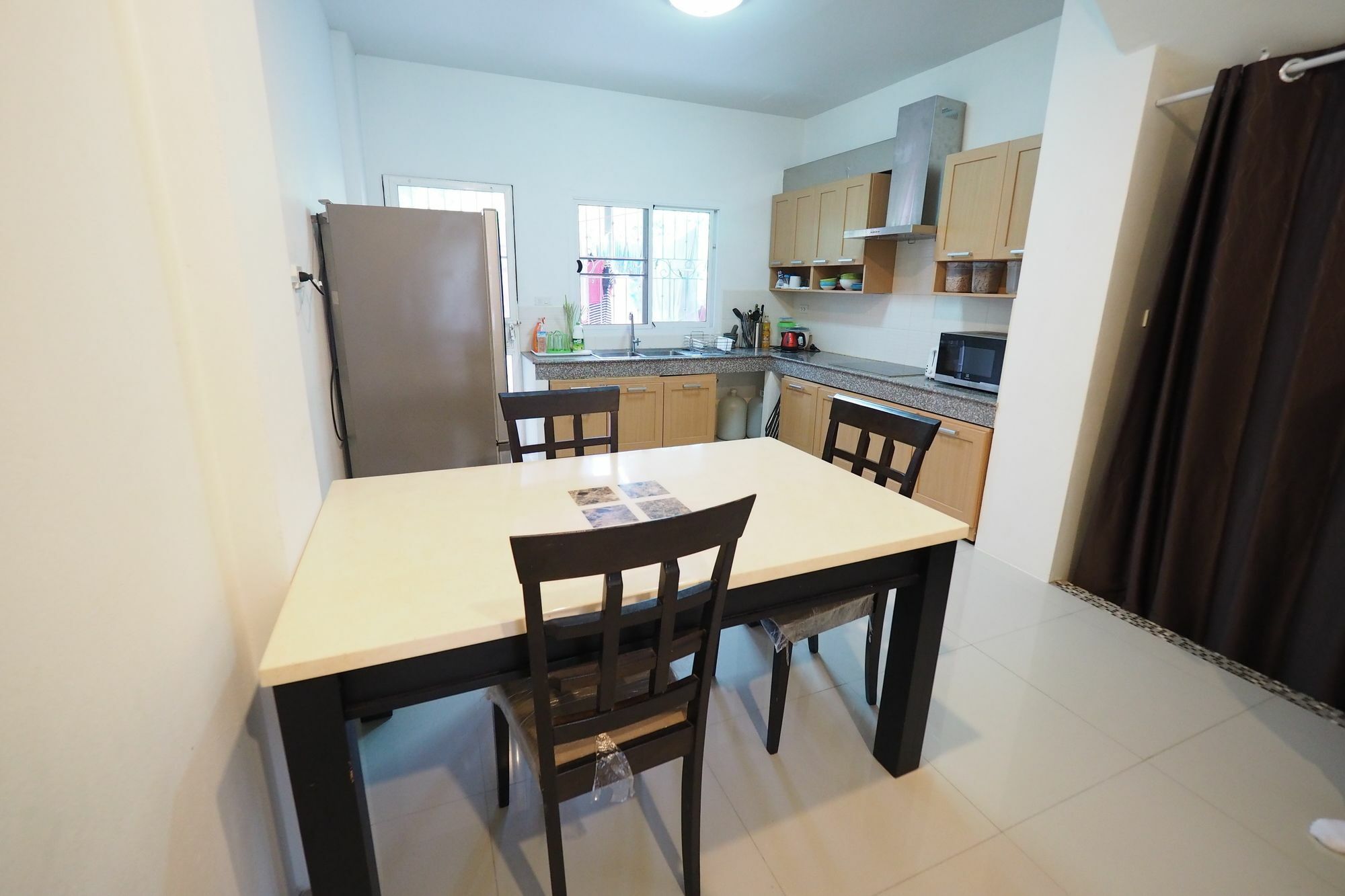 Ferienwohnung The White House Krabi town Exterior foto